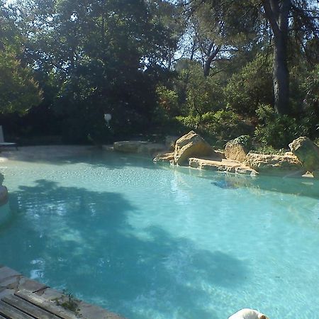 La Bousquatiere Bed & Breakfast Piolenc Стая снимка