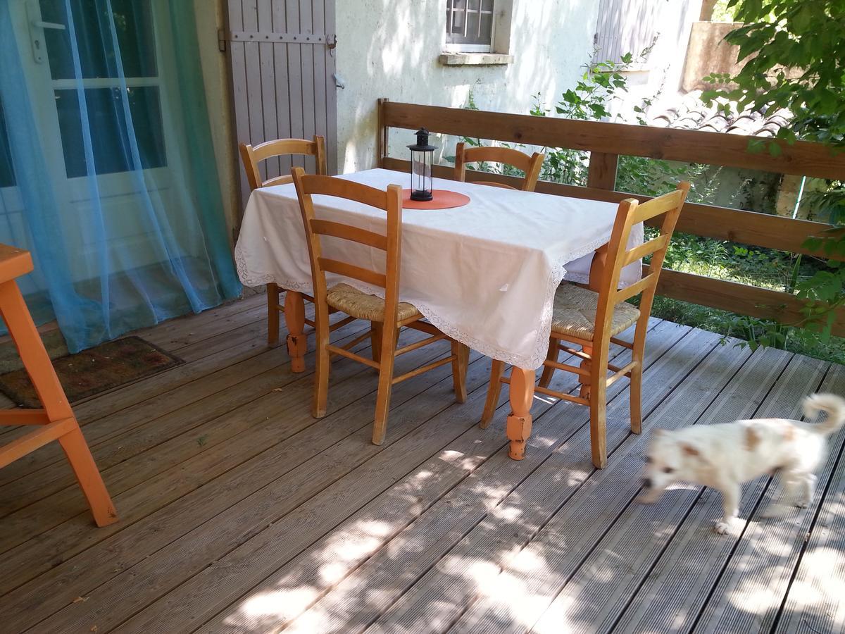 La Bousquatiere Bed & Breakfast Piolenc Екстериор снимка